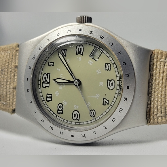 SWATCH IRONY WATCH - Picture 9 of 12